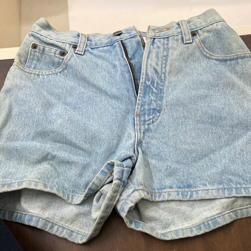 Gap shorts - Picture 1 of 1